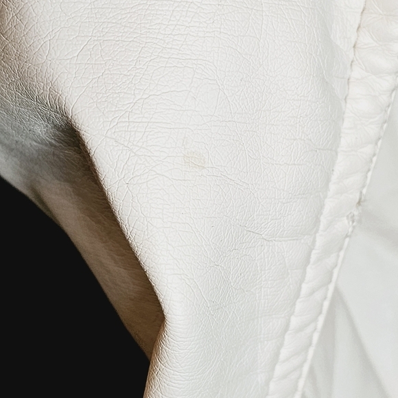 Forever 21 Black & Cream Duo-Tone Moto Faux Leather Jacket Size L - Picture 15 of 16